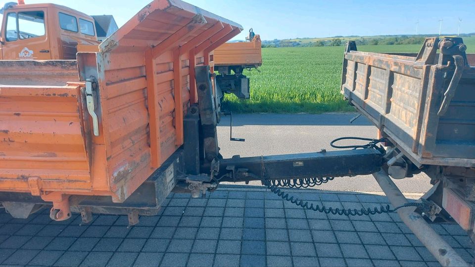 Anhänger Kipper Blomenröhr 11,5 Tonnen in Büdingen