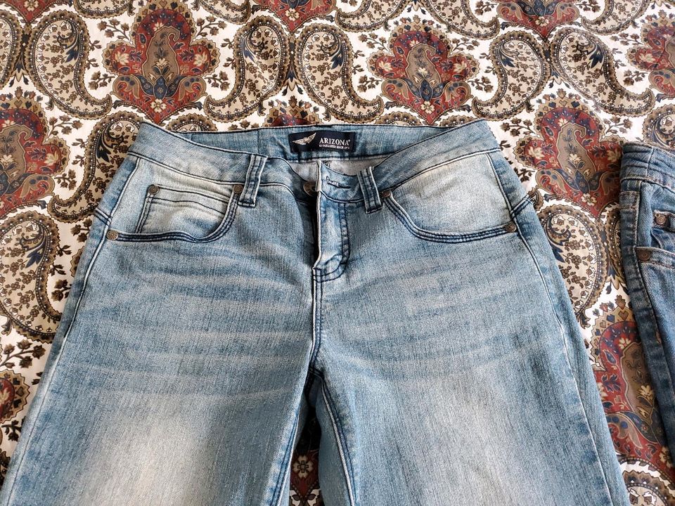 Arizona Jeans Damen 36 in Hungen