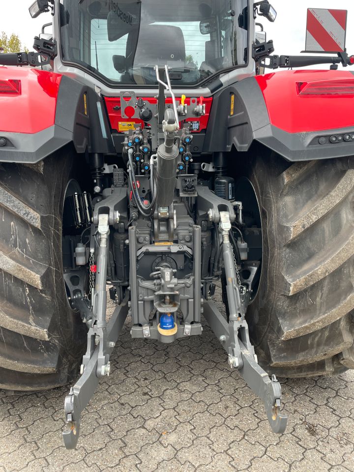 Massey Ferguson MF 8S.305 Dyna-VT stufenlos Schlepper, Traktor in Tönisvorst