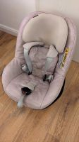 Maxi Cosi 2 way Pearl beige inkl. Station Nordrhein-Westfalen - Elsdorf Vorschau