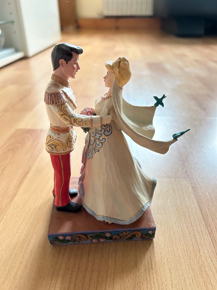 Jim Shore Figur Cinderella und Prinz Hochzeit in Willich