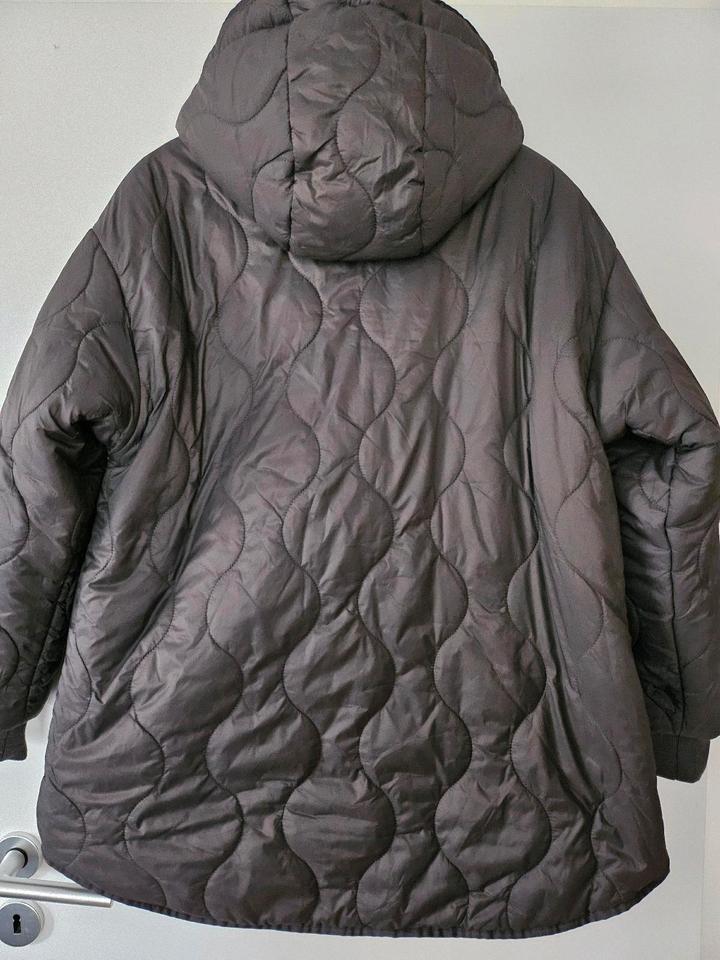 Damen Wendejacke Gr. 44/46 in Grau / Damen Teddyjacke Gr. XXL in Dassendorf