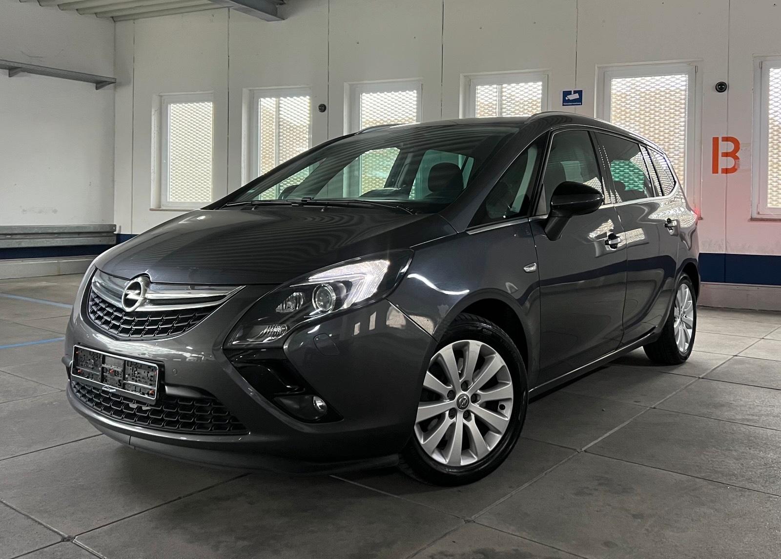 Abbildung des Autos Opel Zafira C Tourer 2.0…