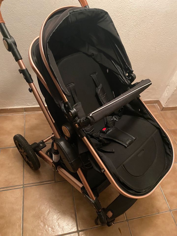 Kesser Kinderwagen in Zittau