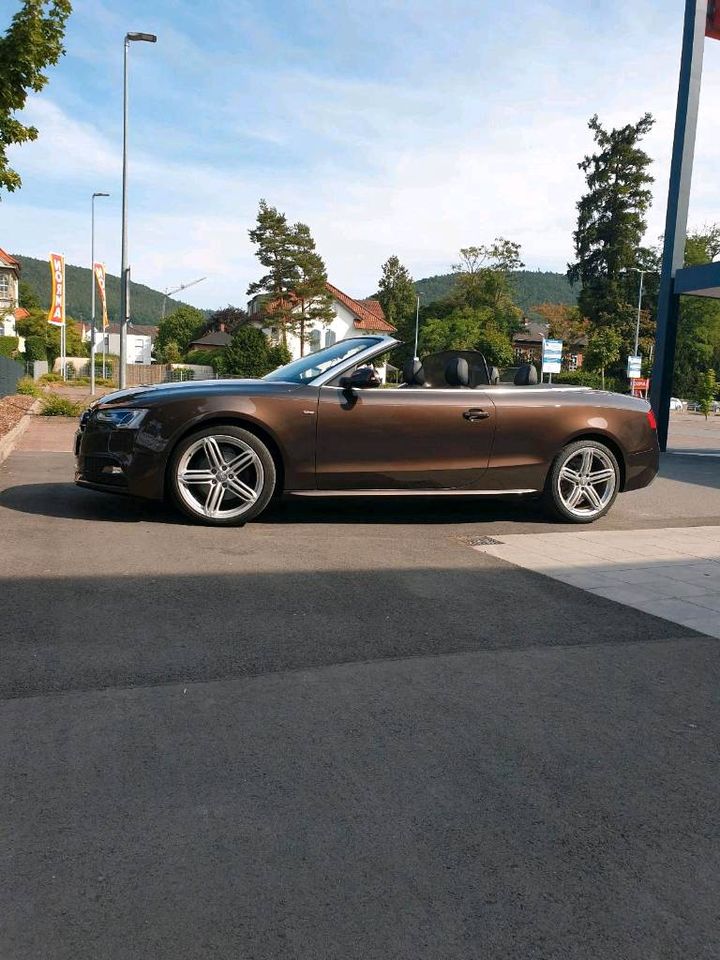 Audi A5  1.8 Cabrio S- Line in Rüsselsheim