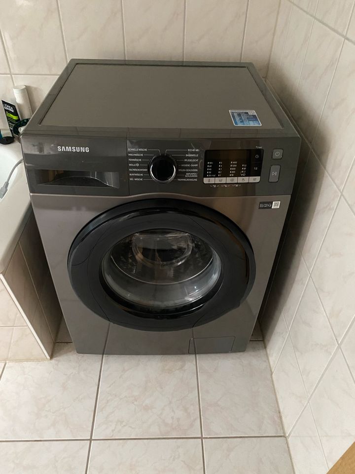 Samsung Waschmaschine WW5000T INOX WW70TA049AX in Querfurt