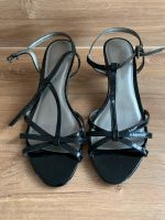 Schwarze Elegante Sandalen Tamaris Größe 40 Niedersachsen - Lengede Vorschau