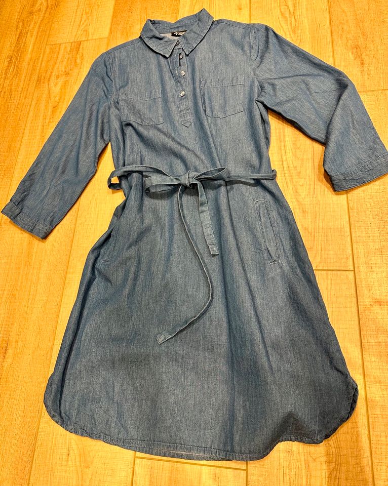 Damen Jeans Kleid Uni Gr. 36 in Schwülper