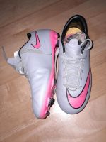 Fußball Schuhe Nike Gr.  33 Bayern - Grassau Vorschau
