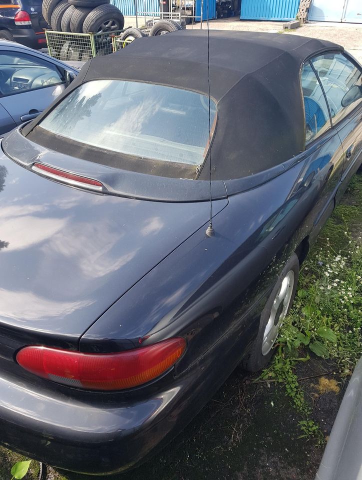 Chrysler Stratus Cabrio  2,5  V6  Automatik in Zossen-Wünsdorf