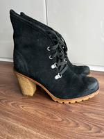 UGG Stiefel mit Absatz ,Gr 39 Düsseldorf - Bilk Vorschau