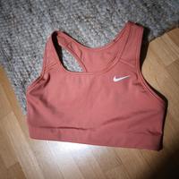 2x Bustier   NIKE Mädchen 158 164 170 Damen XS 34 S 36 Bayern - Michelau i. OFr. Vorschau
