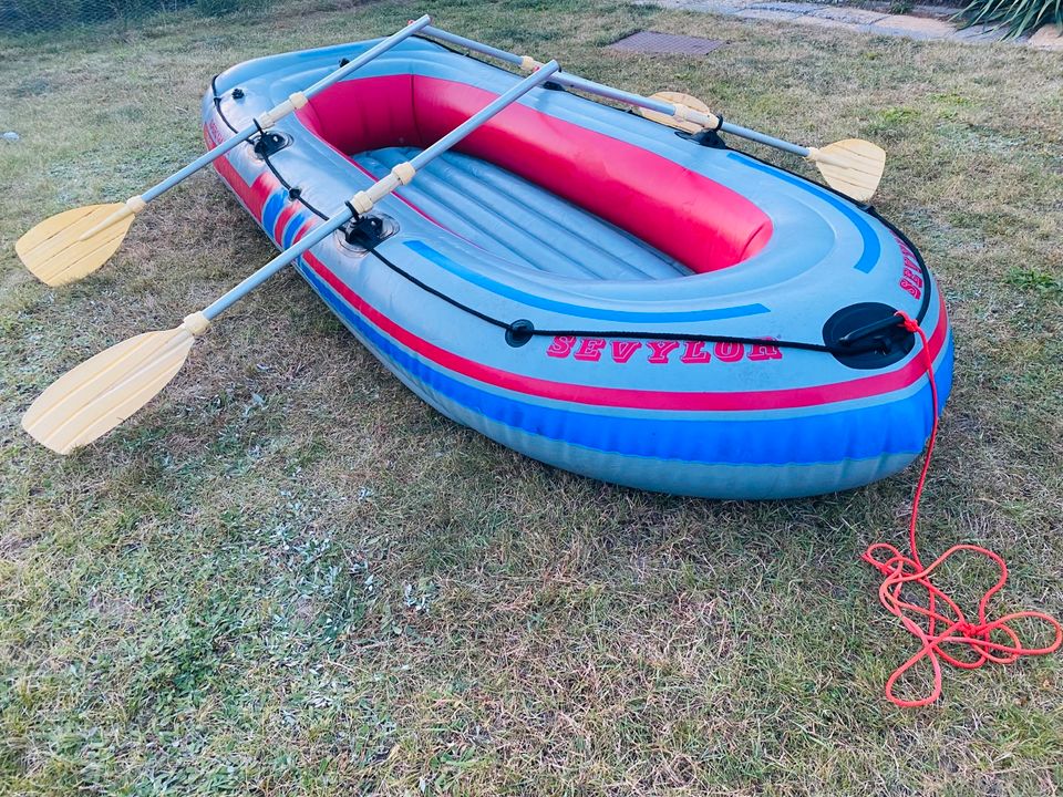 Schlauchboot Motorboot Segelboot bis 350kg Ruderboot Paddle in Zempin