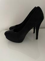Veloursleder High Heels Niedersachsen - Schortens Vorschau