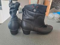 Wie neu S.Oliver Stiefeletten Gr.40 schwarz Nordrhein-Westfalen - Krefeld Vorschau