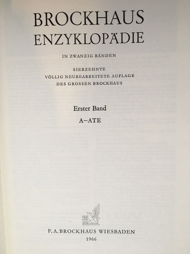 Brockhaus Enzyklopädie, 17. Auflage 1966 in Brannenburg