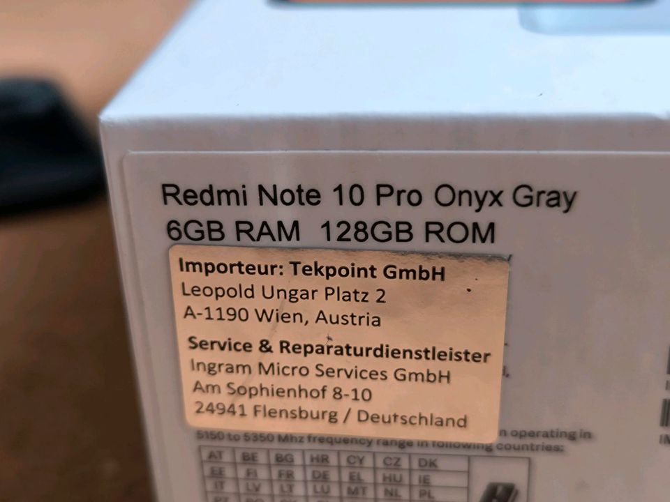 Xiaomi Redmi Note 10 Pro 6GB / 128GB Onyx Grey in Oberhausen