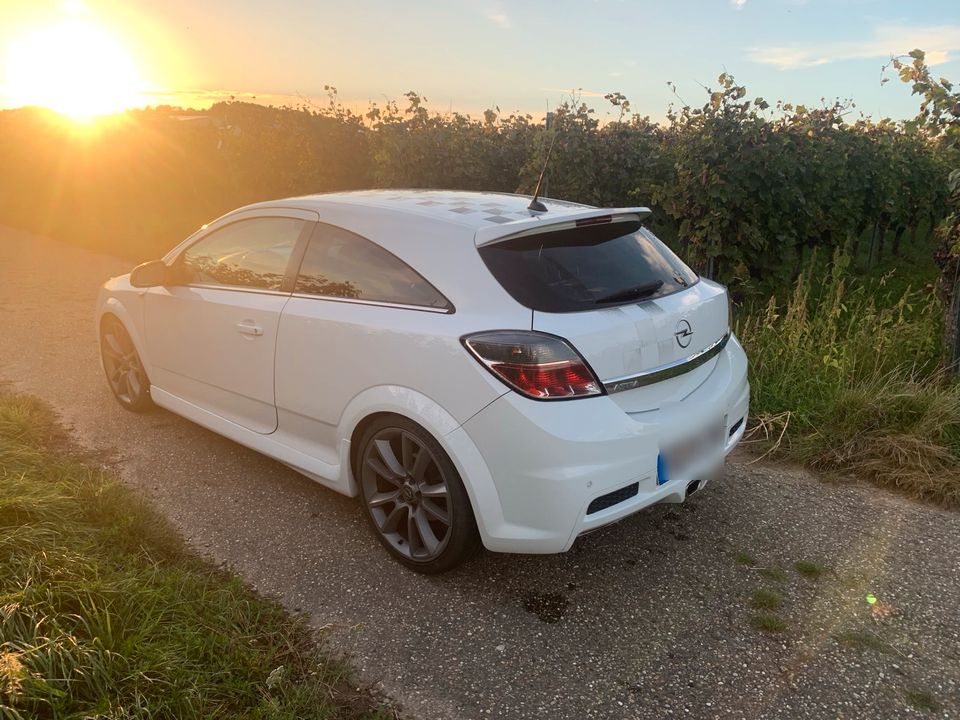 Opel Astra H OPC Nürburgring Edition in Mühlhausen