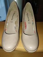 Neue Tamaris Leder Pumps gr 39 Baden-Württemberg - Sulz Vorschau