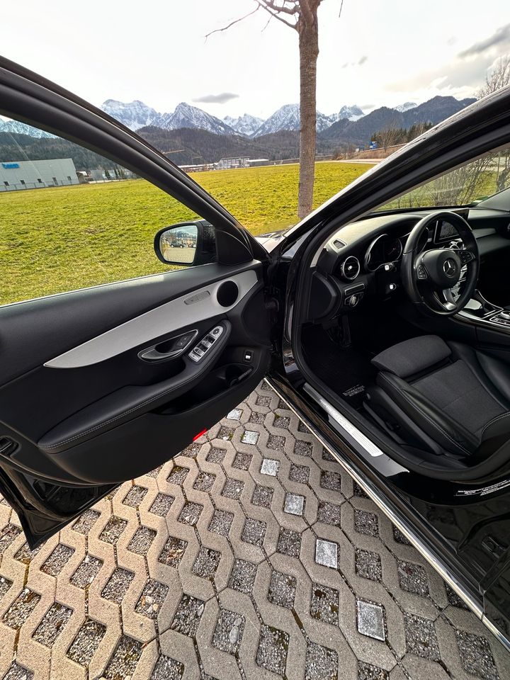 Mercedes Benz C 220 d T-Modell Avantgarde in TOP-Zustand in Füssen