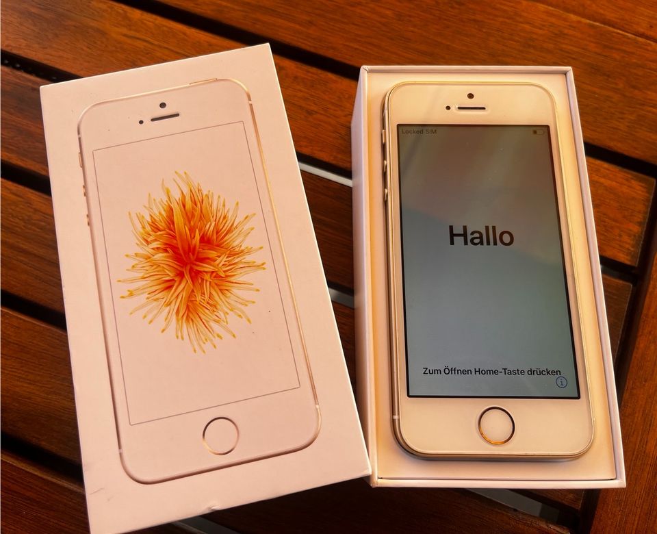 iPhone SE 1. Generation 2016 Roségold 16 GB in Hofgeismar