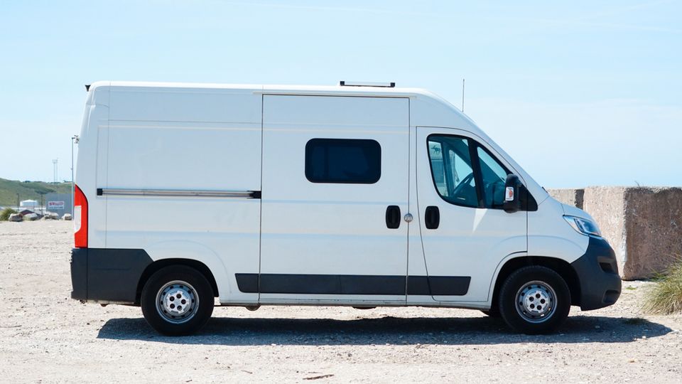 Citroen Jump H2L2 - Wohnmobil Womo Ausbau Camper-Van Surf-Bus in Lübeck