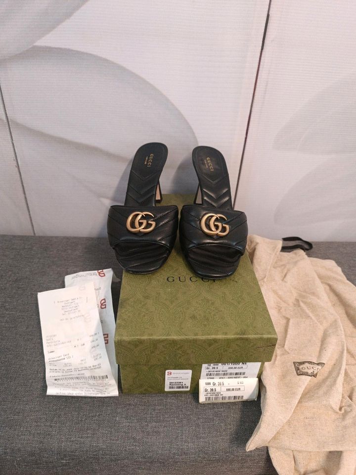 Gucci Pantoletten Größe 39.5 in Böblingen