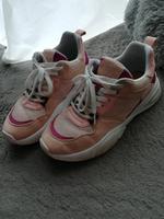 Guess Schuhe Guess Sneaker Gr 40 Hessen - Roßdorf Vorschau