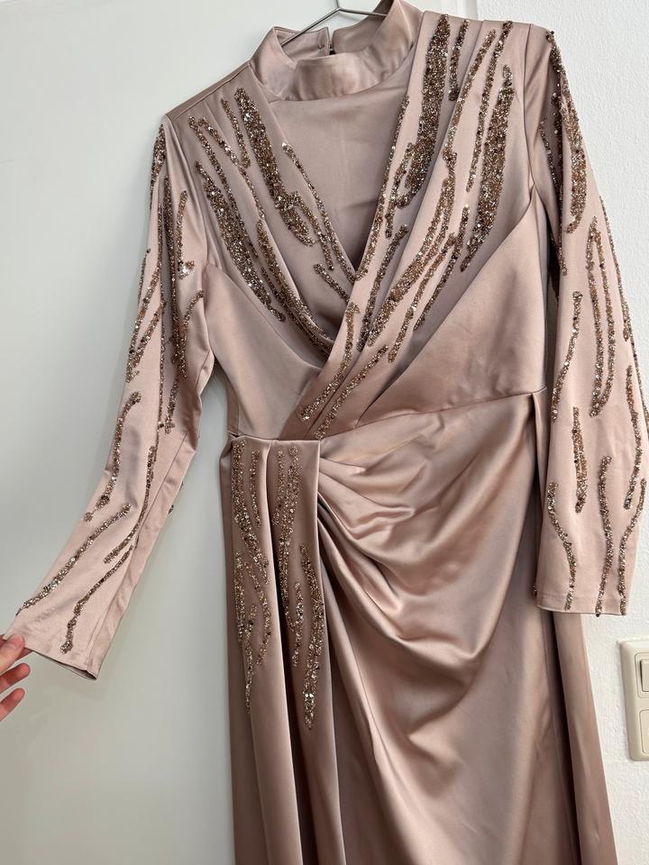 Abendkleid Seide Gr. 38/40 Beige Glitzer Verlobung Hochzeit in Bremen