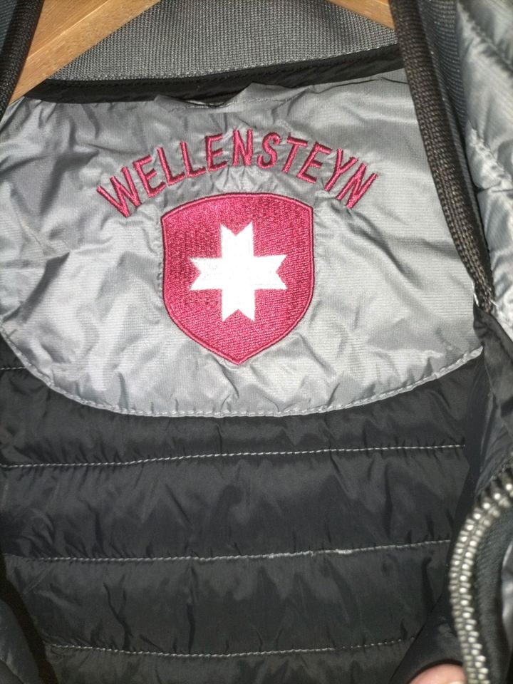 Wellensteyn mollecul Jacke xs wie neu in Siegen