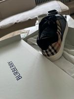 Buberry Herren Schuhe Nordrhein-Westfalen - Oberhausen Vorschau