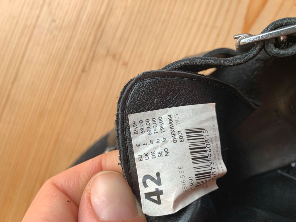 Esprit Halbschuhe Leder NEU Karton Absatz 42 schwarz Stiefeletten in Neustadt