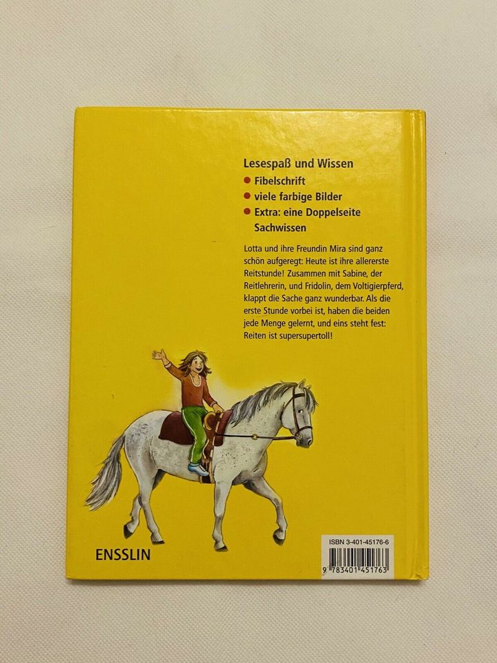 Set 4 Pferde Bücher mit Pony Reiten Lesen 6-12 Jahre Lesespaß in Leipzig