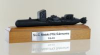 Panerai S.L.C. Mainale (PIG) Submarine 1940 Modell auf Holzsockel Nordrhein-Westfalen - Erkrath Vorschau