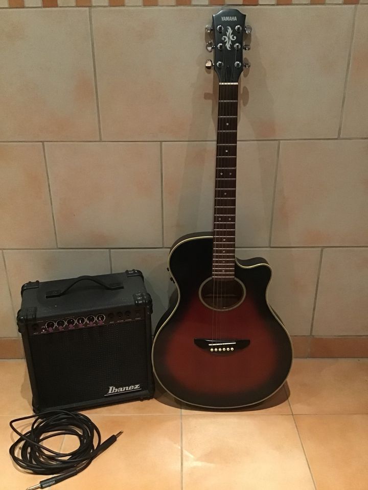 Resonanz Gitarre Yamaha APX-4 & Gitarrenverstärker Ibanez 24W in Neuwied