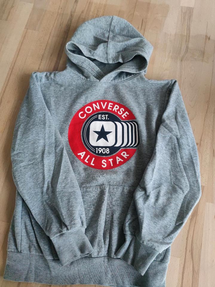 Hoodie Puma Nike Converse Adidas Levis Star Wars Gr. 152 in Bad Friedrichshall