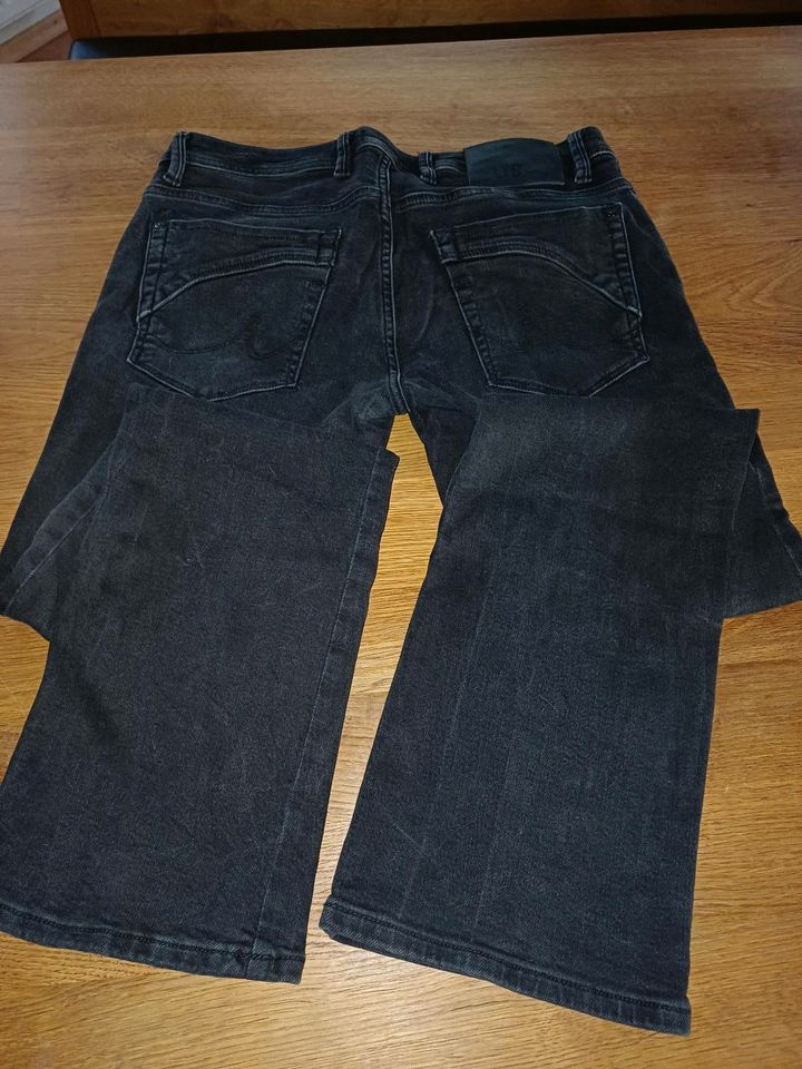 LTB Roden Bootcut Jeans in 30/32 in Oestrich-Winkel