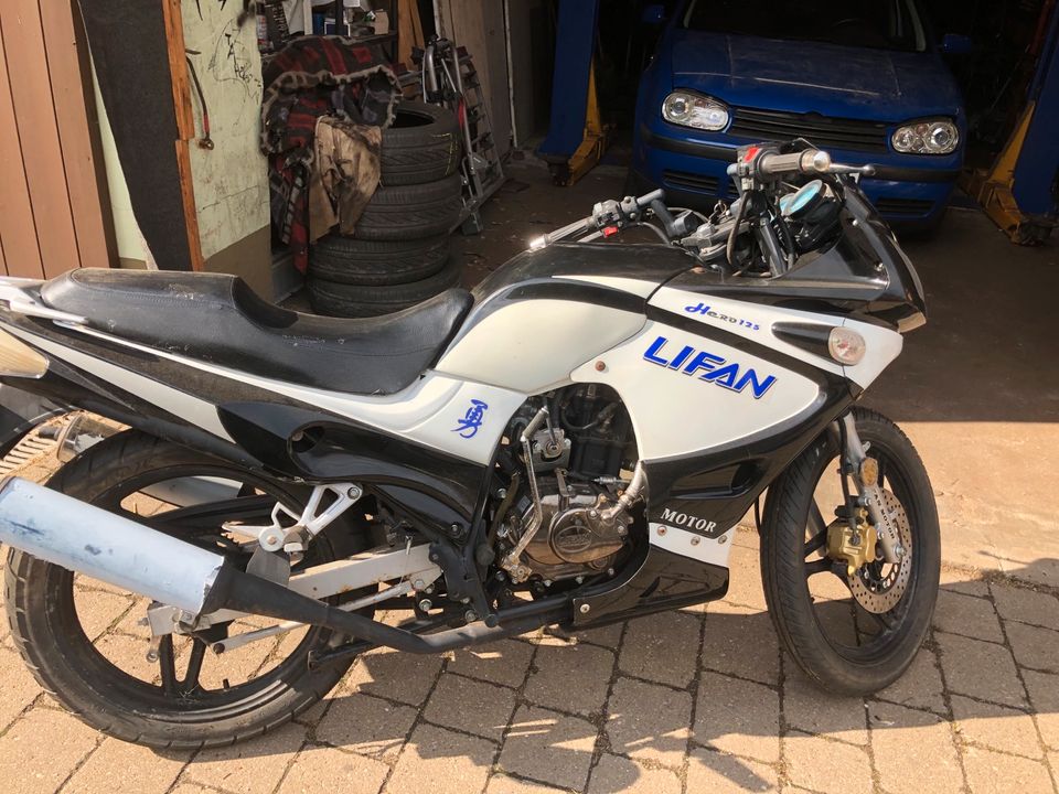 Motorad  Hero   Lifan 125 in Neuendettelsau