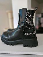 Dockers Schuhe mit Ketten und Nieten. Größe 41! Nordrhein-Westfalen - Mönchengladbach Vorschau