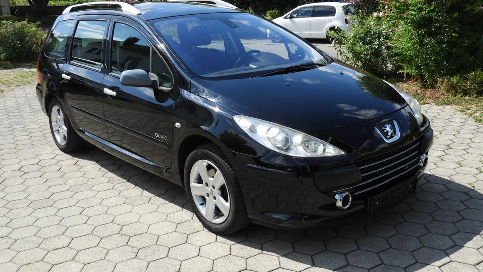 Peugeot 307 SW - viele Neuteile - Winter- u. Sommerbereifung in Weißensberg