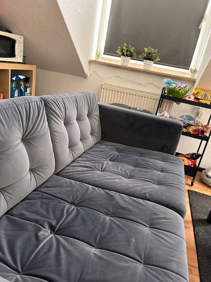 Ikea 2 Sitzer Couch/sofa in Nievern