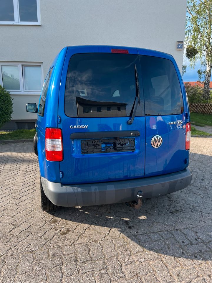 Vw Caddy 1,9 TDI 7 Sitzer Automatik in Wolfsburg