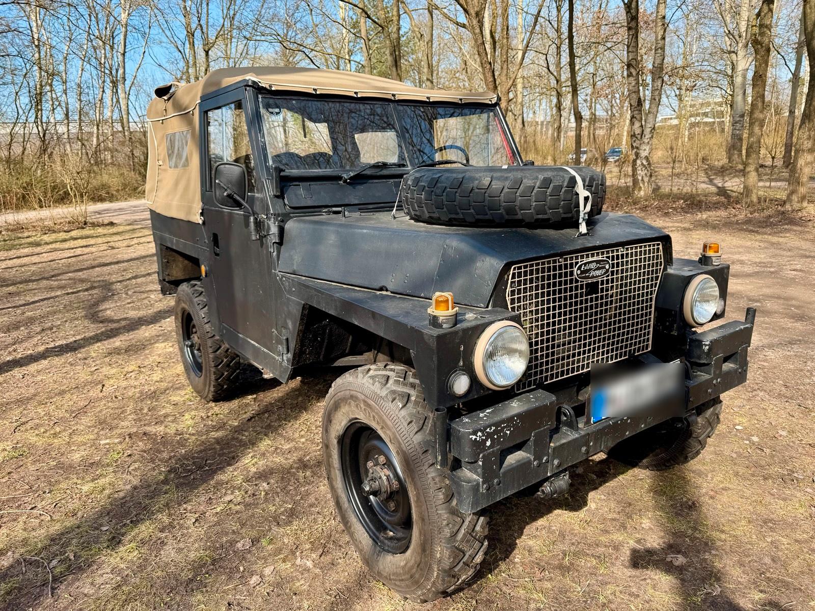 Abbildung des Autos Land Rover Lightweight 8…
