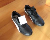 NEUE schwarzeweiße Turnschuhe Sneaker Puma Größe 39 / 40 Kr. München - Neubiberg Vorschau