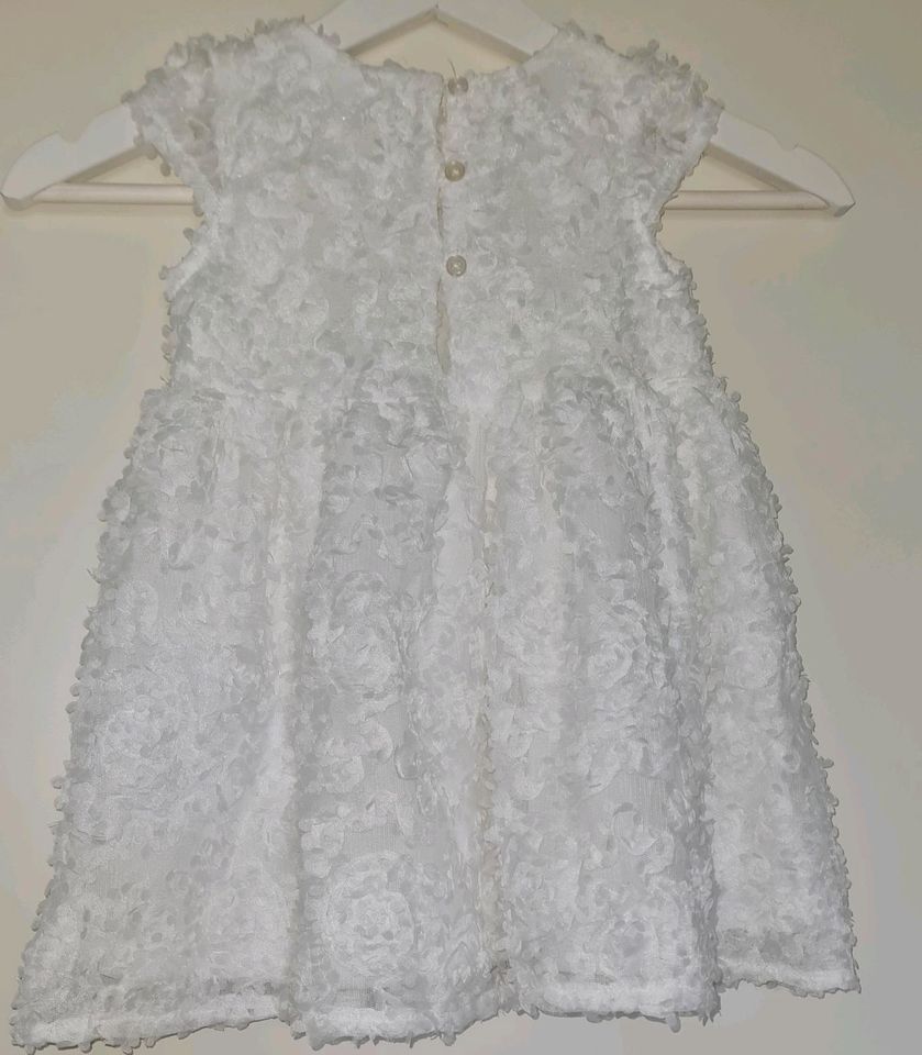 Weißes Kleid Blumenkleid für besondere Anlässe Ergee Größe 92 Neu in Jettingen-Scheppach