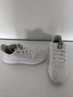 Adidas Tubular 40 2/3 weiß wneu Baden-Württemberg - Reichenbach an der Fils Vorschau