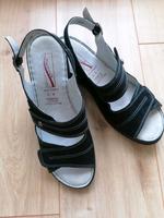 NEU Sandalen medicus GR. 8 Sachsen - Wilsdruff Vorschau