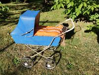 Puppenkinderwagen Puppen Kinderwagen DDR blau Vintage Sachsen - Röhrsdorf Vorschau