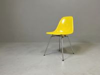 Fiberglass Sidechair Eames Herman Miller Vitra Yellow H-Base Hessen - Hanau Vorschau