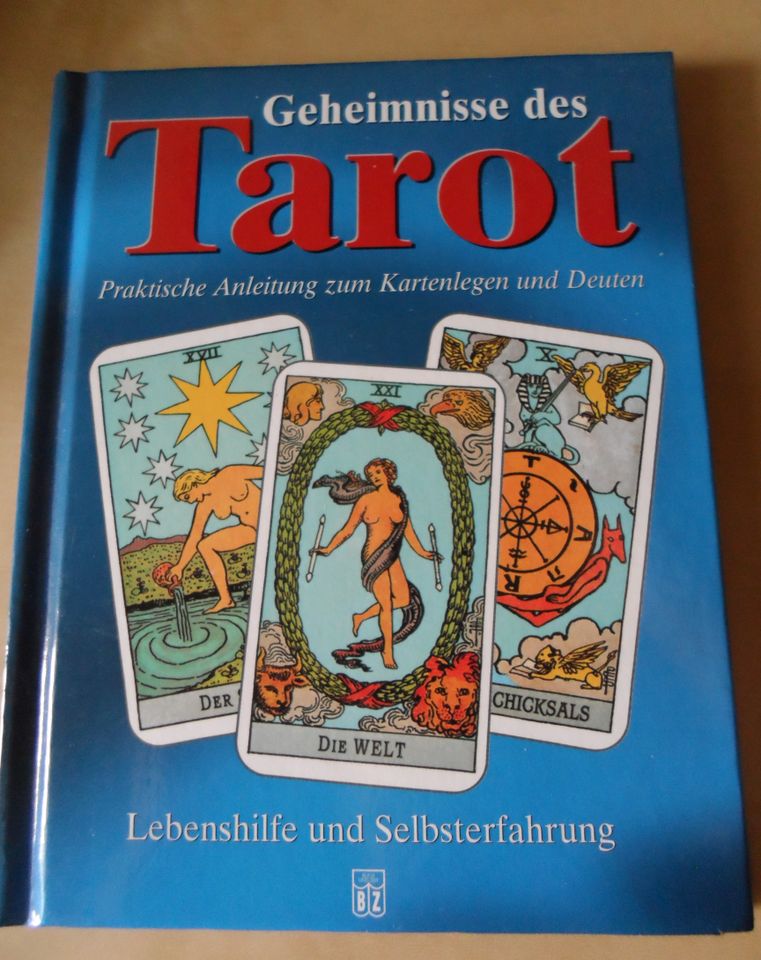 Geheimnisse des Tarots, gebunden, Anleitung zum Kartenlegen in Rostock
